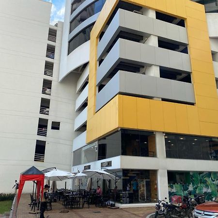 Puerto Santa Ana, Torres Bellini, 2 Dormitorios, Parqueo Guayaquil Eksteriør billede